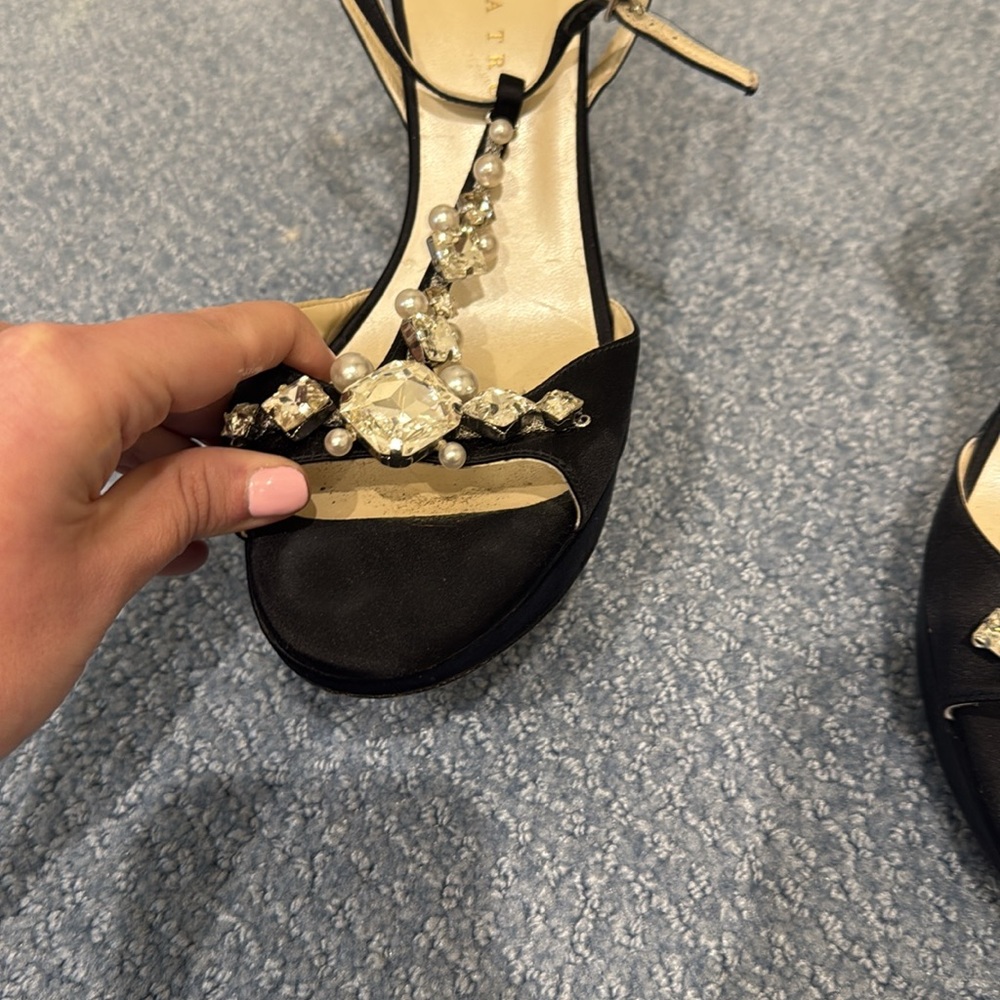 IVANKA TRUMP ALLUVIA Women Black Satin Sandals with Pearls & Crystals Host pick - Picture 14 of 14